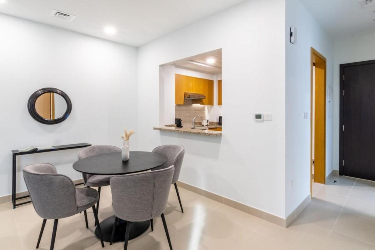 Silkhaus Spacious Central Downtown 1Bdr In New Tower Dubai Exteriör bild